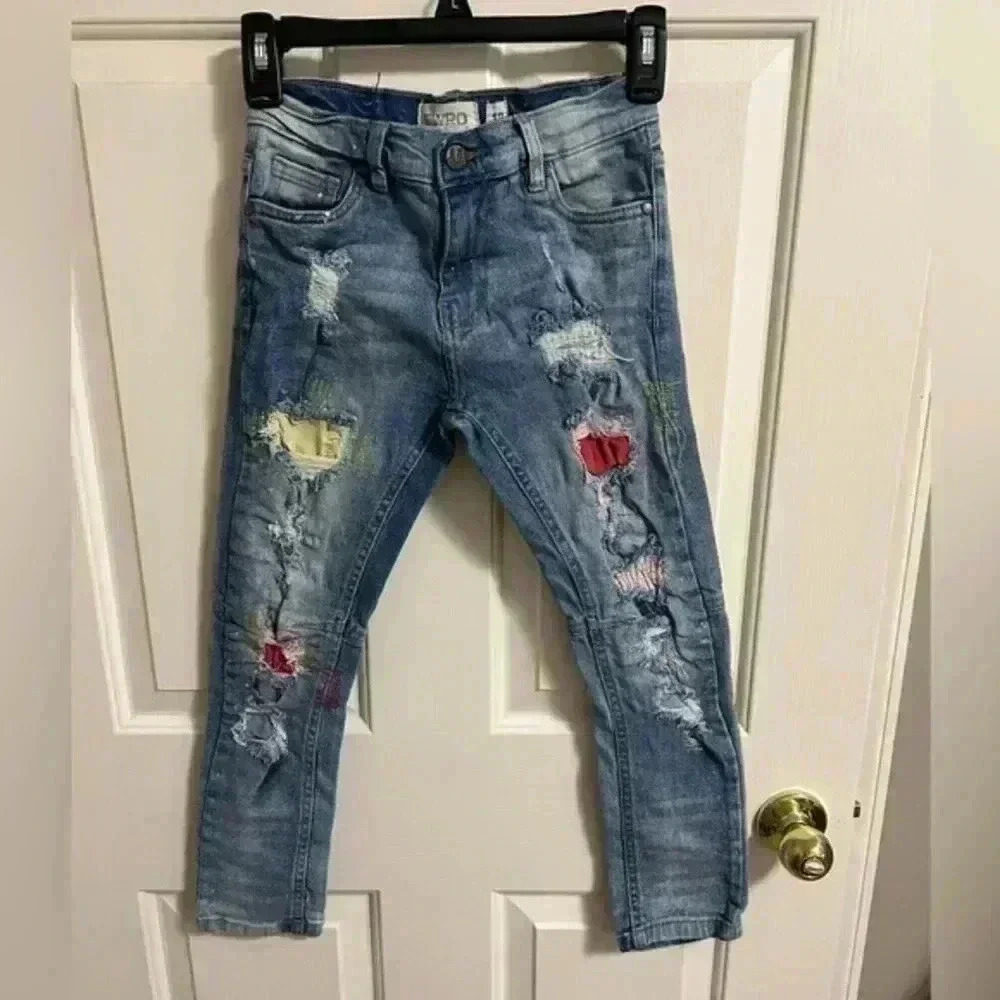 3/$30 Kid’s FWRD DENIM &‎ CO. Paint Drip Jeans Size 10